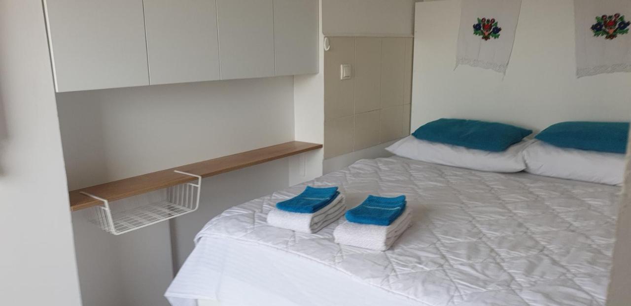Apartmani Emerald Dream Novi Sad Esterno foto