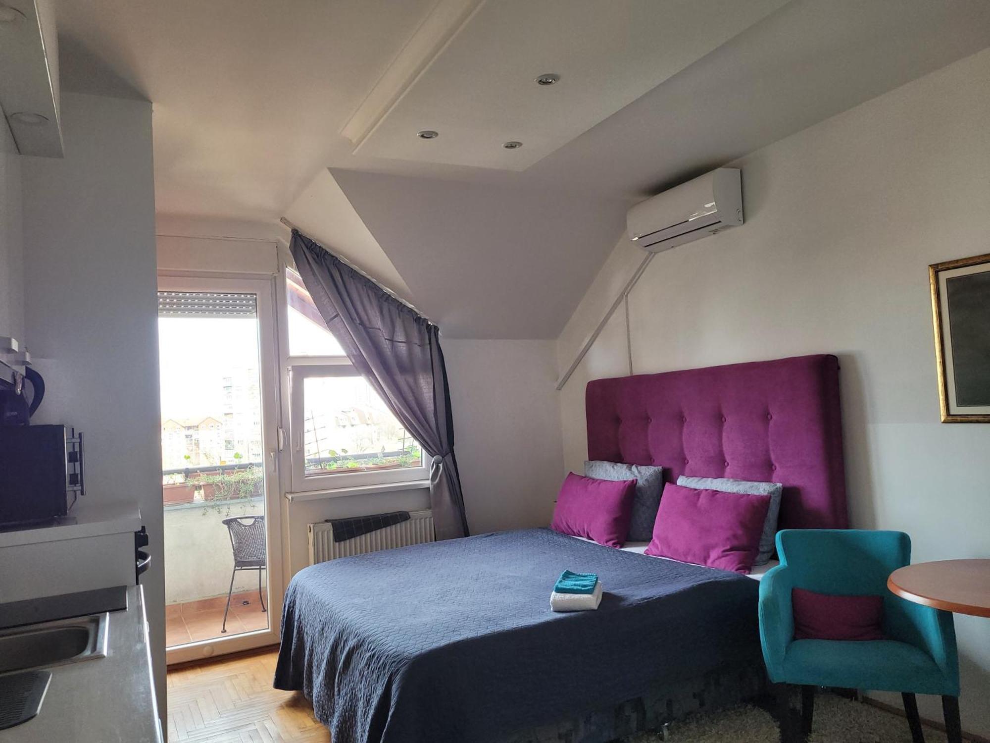 Apartmani Emerald Dream Novi Sad Esterno foto