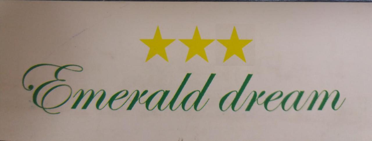 Apartmani Emerald Dream Novi Sad Esterno foto